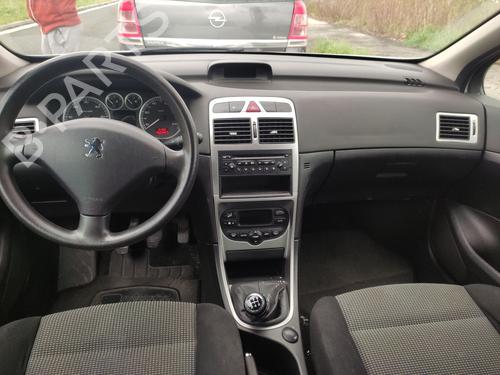 Right mirror PEUGEOT 307 (3A/C) 1.6 HDi 110 | BP26391192C27 