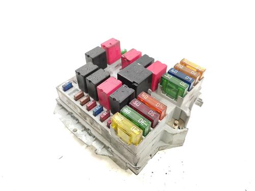 Used Fuse box LANCIA YPSILON (843_) 1.3 JTD (843.AXD11, 843.AXD1A) (70 hp) 21149906