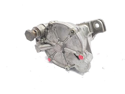 Used Vacuum pump AUDI A6 C4 Avant (4A5) [1994-1998]  21156525