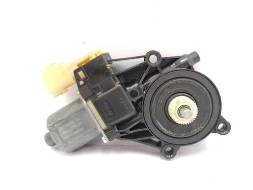 Left front window motor FORD FIESTA VI (CB1, CCN) 1.5 TDCi | BP26614302E21 