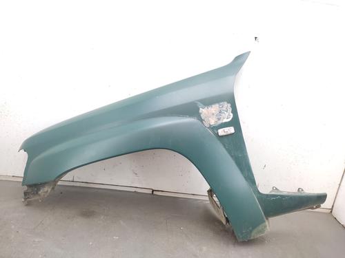 Used Left front fenders Left front fenders NISSAN PATROL GR V Wagon (Y61) 3.0 DTi (160 hp) 40219448 40219448