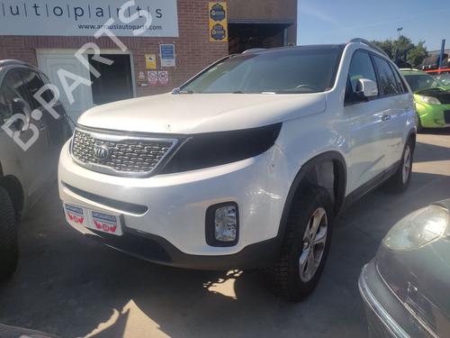 Gebruikte KIA SORENTO II (XM) 2.2 CRDi (197 hp) 4159352 Onderdelen