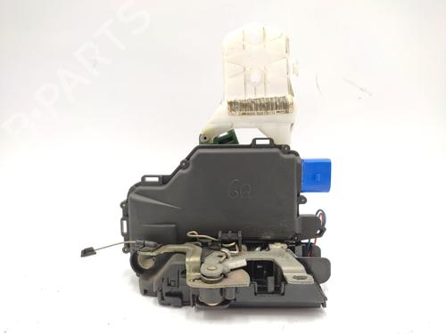 Used Front right lock VW POLO IV (9N_, 9A_) 1.2 12V (64 hp) 29308496