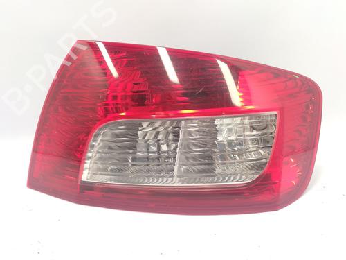 Used Right taillight PEUGEOT 407 (6D_) 2.0 16V (6DRFJC, 6DRFJE, 6DRFJF) (140 hp) 31183117