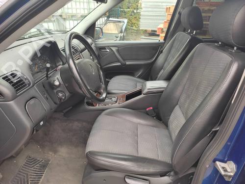 Right front seat MERCEDES-BENZ M-CLASS (W163) ML 270 CDI (163.113) | BP21149297C16 