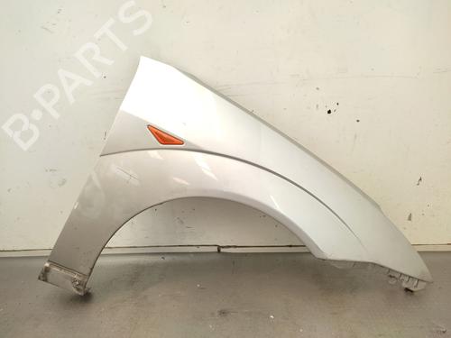 Used Right front fenders FORD FOCUS I (DAW, DBW) 1.6 16V (100 hp) 26737989