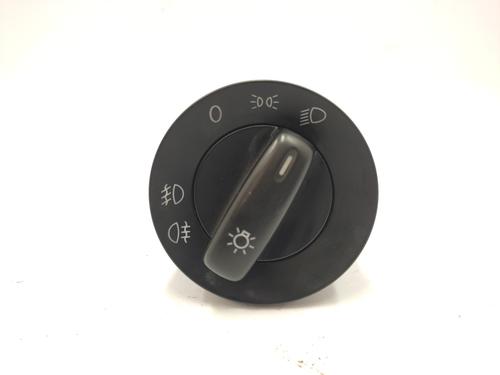 Used Headlight switch VW GOLF V (1K1) 2.0 TDI 16V (140 hp) 21160719