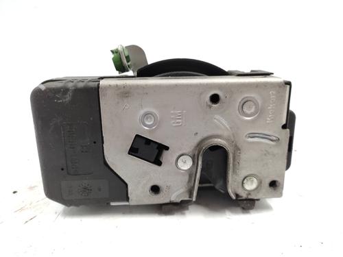 Used Front right lock OPEL MERIVA A MPV (X03) [2003-2010]  21152216