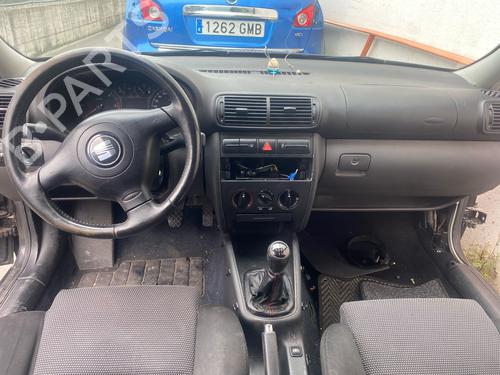 Left mirror SEAT LEON (1M1) 1.9 TDI | BP28730835C26 