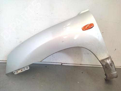 Used Left front fenders HYUNDAI SANTA FÉ I (SM) 2.0 CRDi (113 hp) 27515858