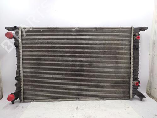 Used Water radiator Water radiator 38932805 38932805