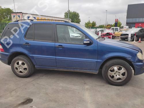 Right front seat MERCEDES-BENZ M-CLASS (W163) ML 270 CDI (163.113) | BP21149297C16 