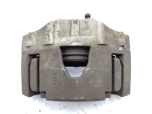 Venstre bremsekaliber foran VOLVO XC90 I (275) D5 AWD (163 hp) 28672234