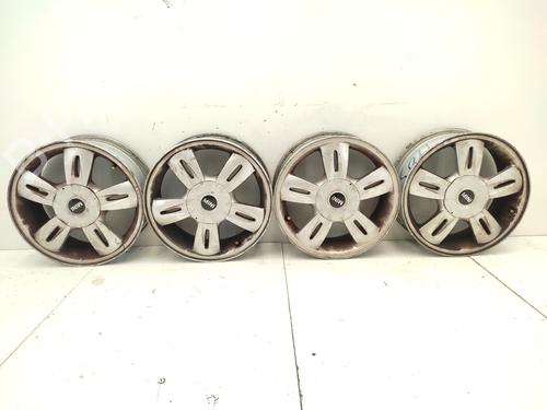 Used Rim MINI MINI (R50, R53) One (90 hp) 21152335