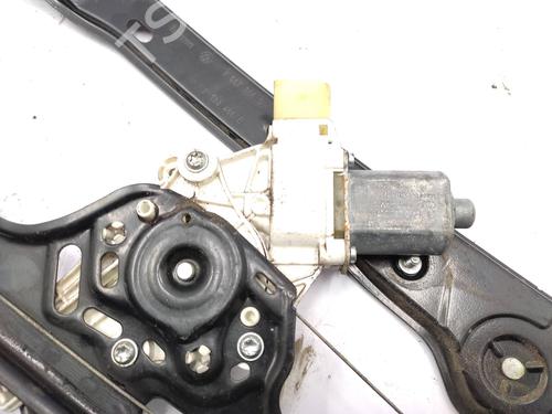 Front right window mechanism BMW 1 (E87) 120 d | BP21155279C23 