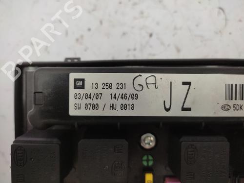 Scatola Fusibili OPEL ASTRA H (A04) 1.6 (L48) | BP29909681E1 