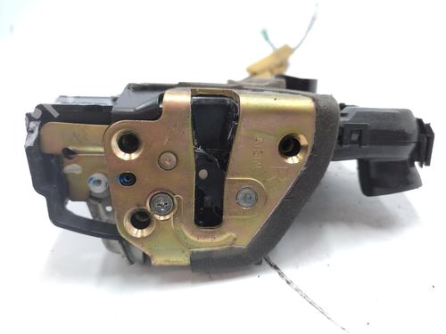 Front right lock TOYOTA COROLLA Verso (ZER_, ZZE12_, R1_)  | BP21152823C97 