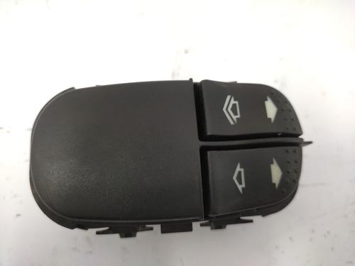 Left front window switch FORD FOCUS I (DAW, DBW) 1.6 16V | BP21158000I27 