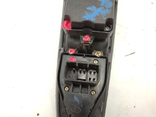 Left front window switch MAZDA 3 (BK) 1.6 MZ-CD | BP37464022I27 - Image 3