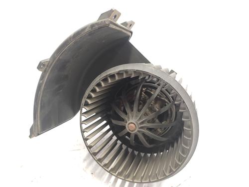 Moteur de chauffage VW TRANSPORTER T5 Bus (7HB, 7HJ, 7EB, 7EJ) 1.9 TDI (105 hp) 21157363