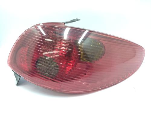 Used Right taillight PEUGEOT 206 Hatchback (2A/C) [1998-2012]  21159397