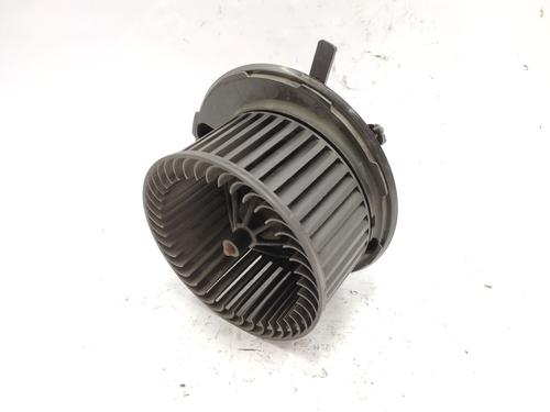 Heater blower motor VW TOURAN (1T1, 1T2) 1.9 TDI | BP30383120M62