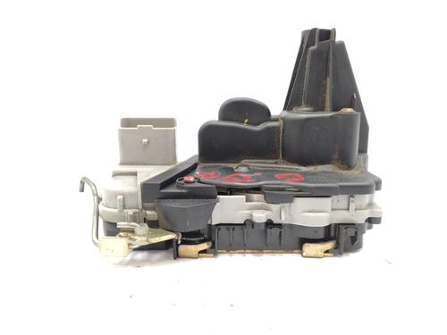 Used Front right lock PEUGEOT 307 (3A/C) 2.0 HDi 90 (90 hp) 26587071
