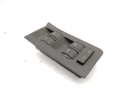 Używane Przełącznik szyby przedniej lewej AUDI A6 C5 (4B2, 4B4) 2.4 (165 hp) 30616322