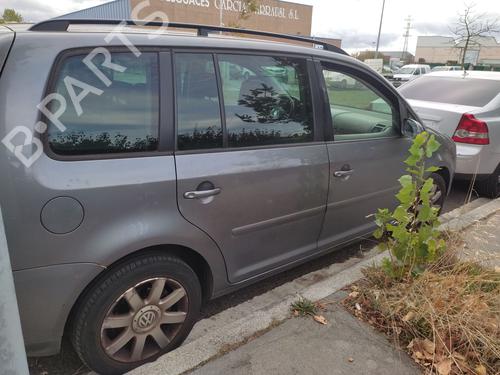 Left mirror VW TOURAN (1T1, 1T2) 1.9 TDI | BP30396310C26