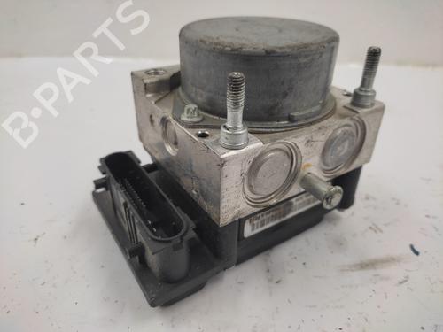 Used ABS pump RENAULT CLIO III (BR0/1, CR0/1) [2005-2014]  21149244