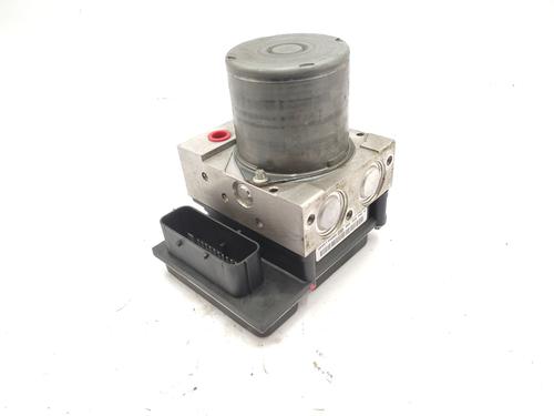 Used ABS pump BMW X3 (E83) xDrive 20 d (163 hp) 33203228