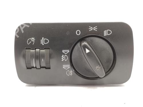 Forlygtekontakt SEAT LEON (1M1) 1.9 TDI (110 hp) 30279655