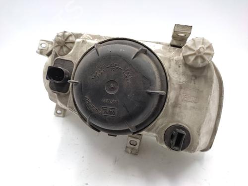 Right headlight VW GOLF III (1H1) 1.4 | BP21154272C29 