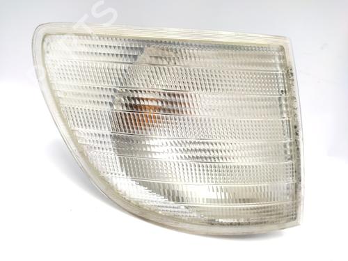 Used Right front indicator MERCEDES-BENZ VITO Van (W638) [1997-2003]  21160038