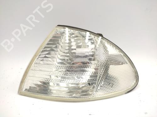 Blinklys foran venstre BMW 3 (E46) 320 i (170 hp) 21596781