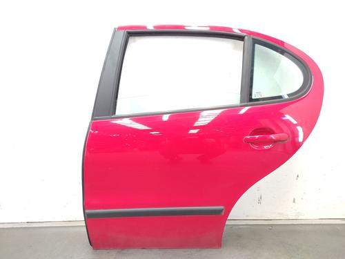Used Left rear door Left rear door 37661807 37661807