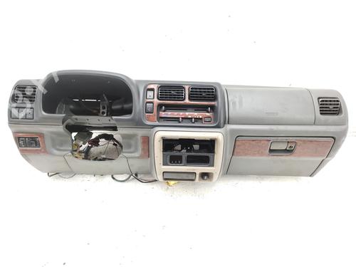 Tableau de bord SUZUKI JIMNY Closed Off-Road Vehicle (SN) 1.3 16V (SN413) (80 hp) 21154464