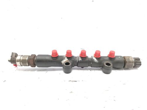 Rail D'Injecteurs TOYOTA COROLLA (_E12_) 2.0 D-4D (CDE120R, CDE120L_) (110 hp) 31943189