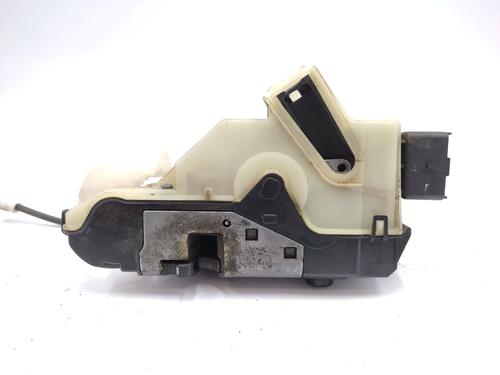 Front left lock PEUGEOT 208 I (CA_, CC_) 1.2 VTI 82 | BP29514247C98 