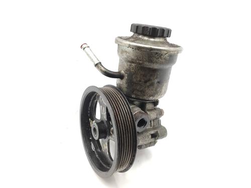 Used Steering pump TOYOTA AVENSIS (_T25_) 2.2 D-4D (ADT251_, ADT251R) (150 hp) 21153489