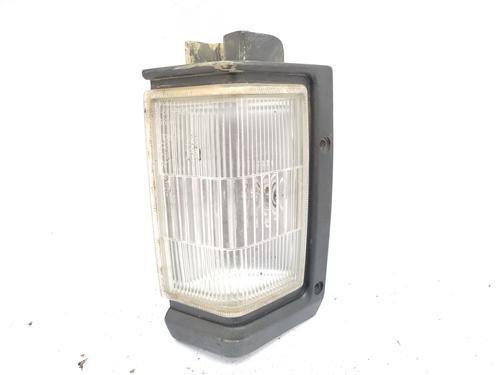 Used Right front indicator NISSAN PICK UP (D21) 2.5 D 4WD (75 hp) 24683383