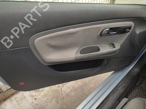 Tailgate lock SEAT IBIZA III (6L1) 1.9 TDI | BP21161822C101 