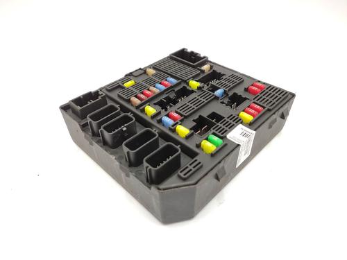 Used Fuse box RENAULT GRAND SCÉNIC III (JZ0/1_) 1.9 dCi (JZ0J, JZ0N, JZ1K, JZ1S) (131 hp) 28471549