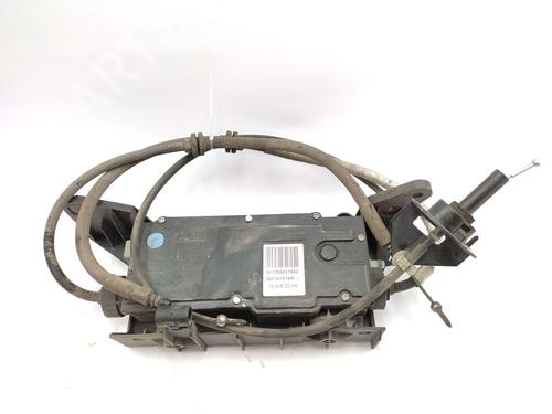 Used Electric handbrake RENAULT GRAND SCÉNIC II (JM0/1_) 1.5 dCi (JM1E) (106 hp) 30157364