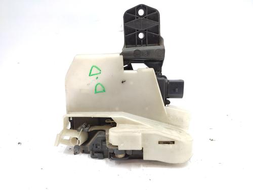 Used Front right lock VW PASSAT B5.5 (3B3) 1.9 TDI (101 hp) 30199686