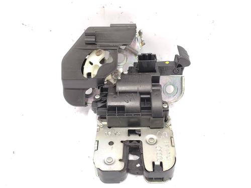 Used Tailgate lock Tailgate lock SKODA OCTAVIA III (5E3, NL3, NR3) 1.6 TDI (105 hp) 33049788 33049788