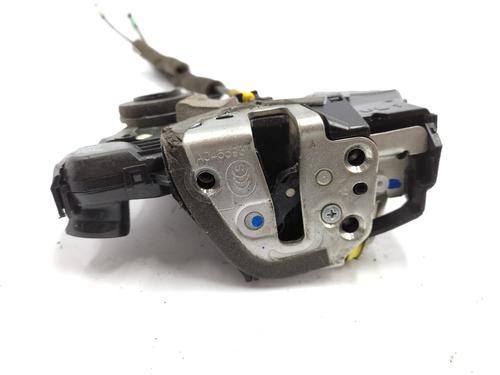 Front left lock TOYOTA COROLLA Verso (ZER_, ZZE12_, R1_) 2.2 D-4D (AUR10_, AUR10R) | BP21149956C98 