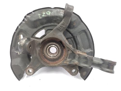 Used Left front steering knuckle TOYOTA YARIS (_P9_) [2005-2014]  21156405
