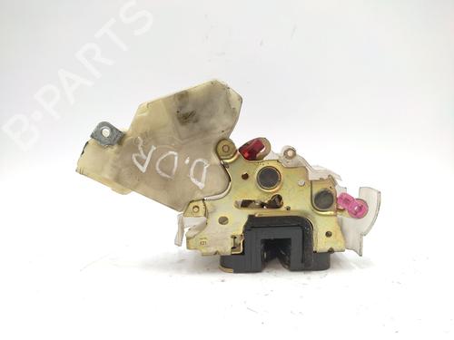 Used Front right lock SUBARU IMPREZA Saloon (GD) 2.0 i AWD (GD9) (125 hp) 27370115