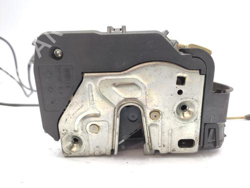 Front left lock MERCEDES-BENZ C-CLASS (W203) C 220 CDI (203.006, 203.008) | BP25440783C98 